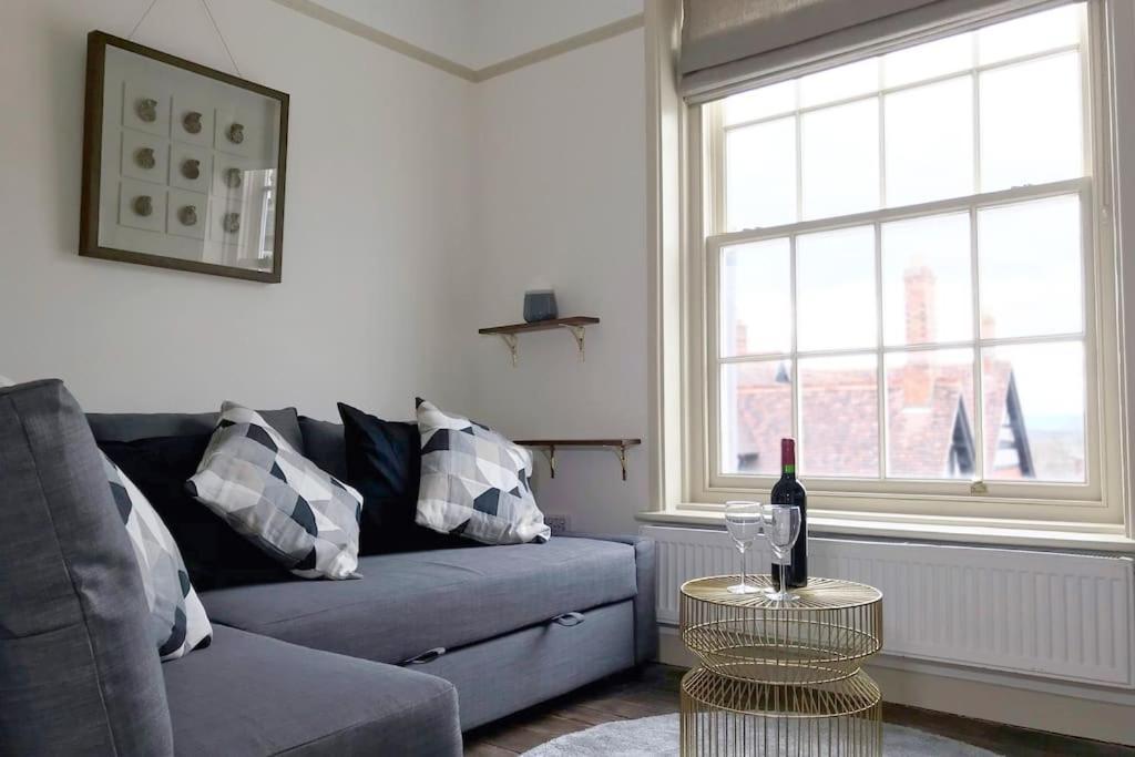 Grade II Townhouse, Ledburyヴィラ エクステリア 写真